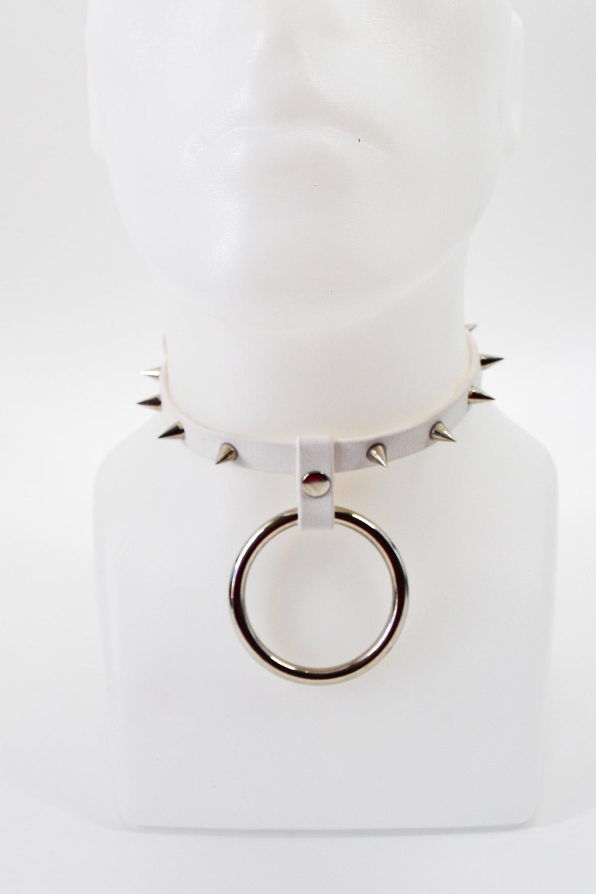 White Spike Collar