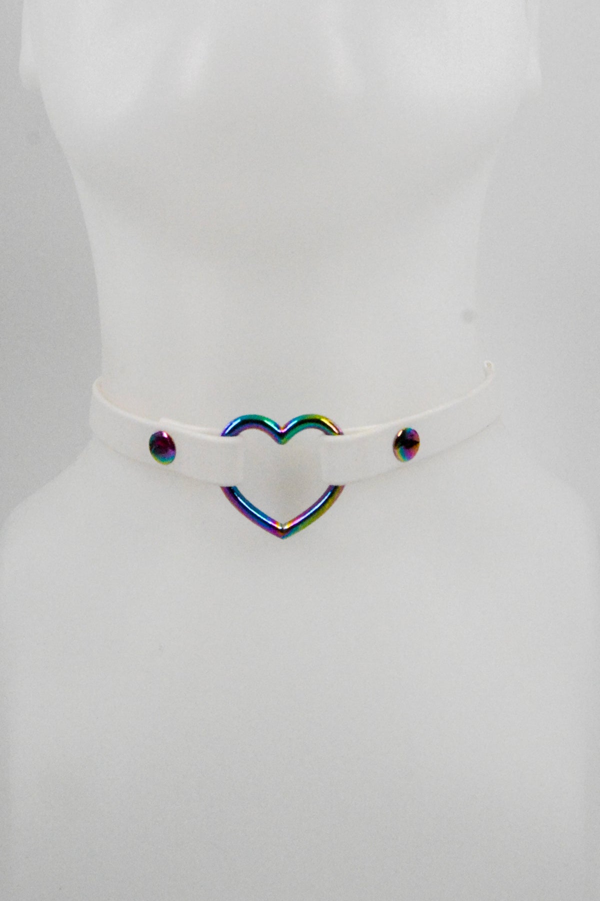 Mini 1/2 Inch White Heart Collar