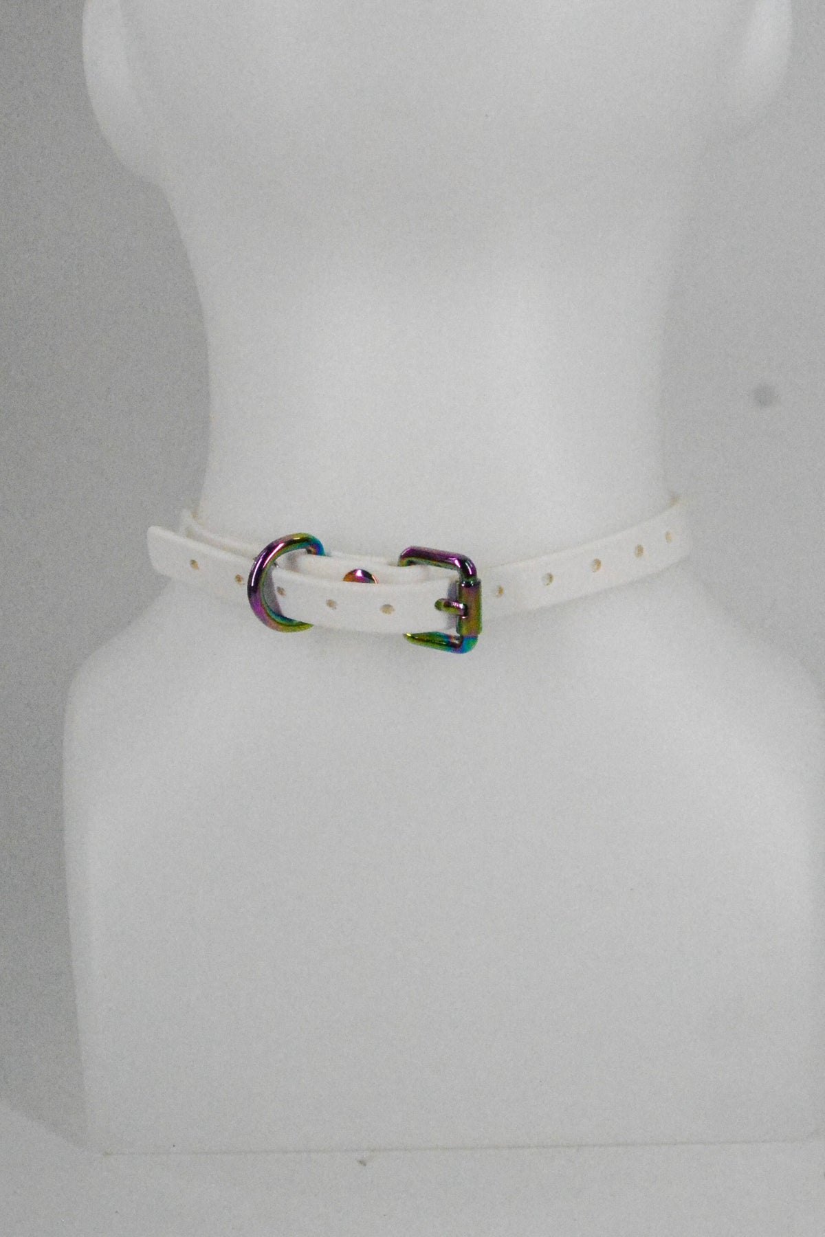 Mini 1/2 Inch White Heart Collar